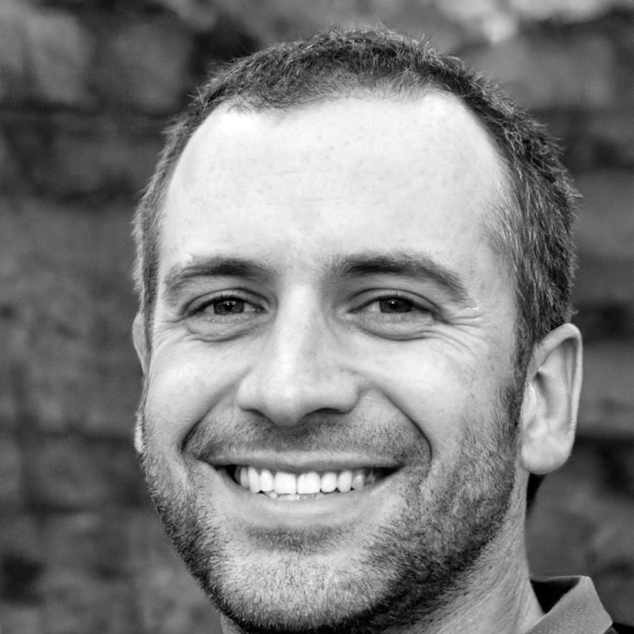 田中健太の顔写真